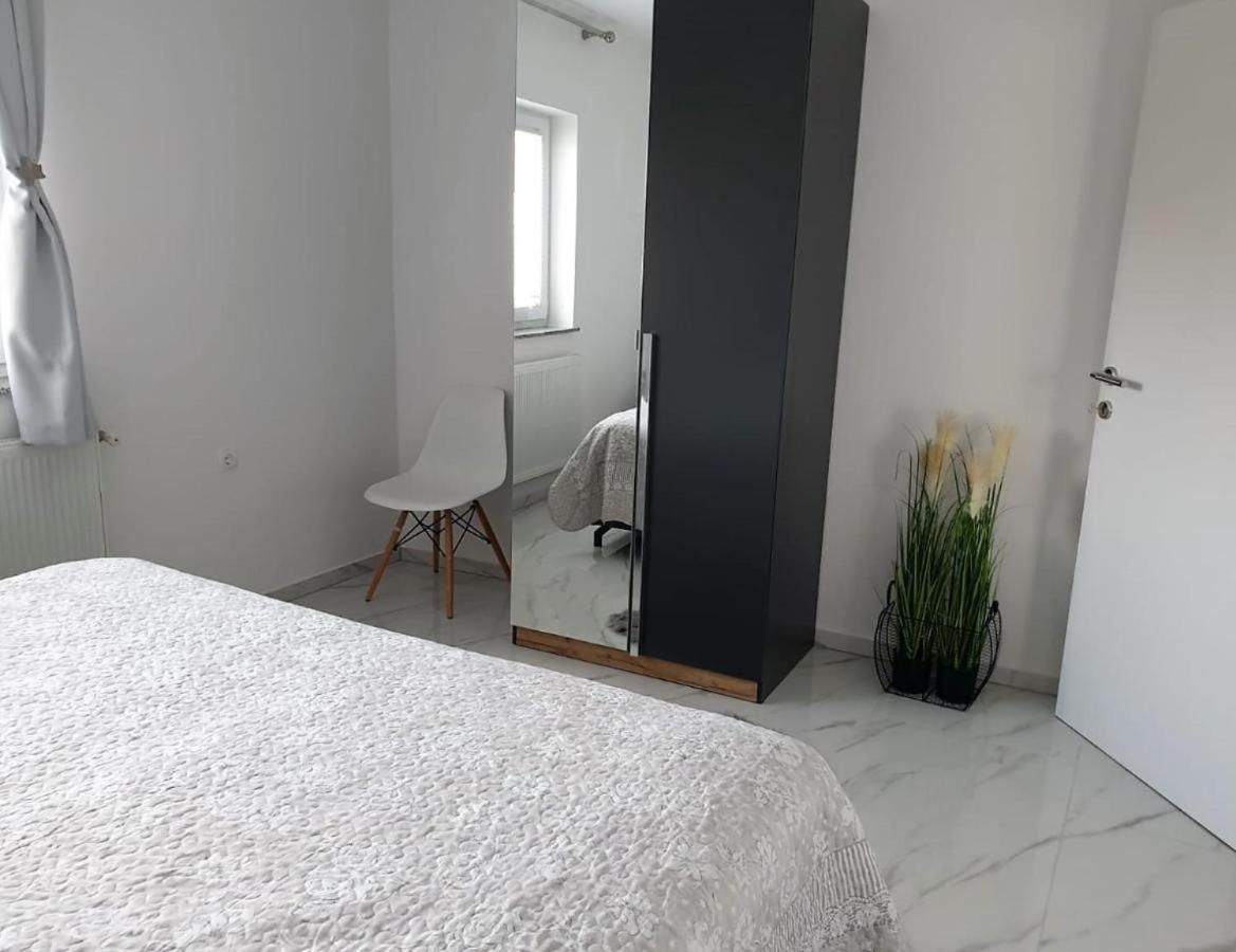 Premium Apartments Adore Новалья Экстерьер фото